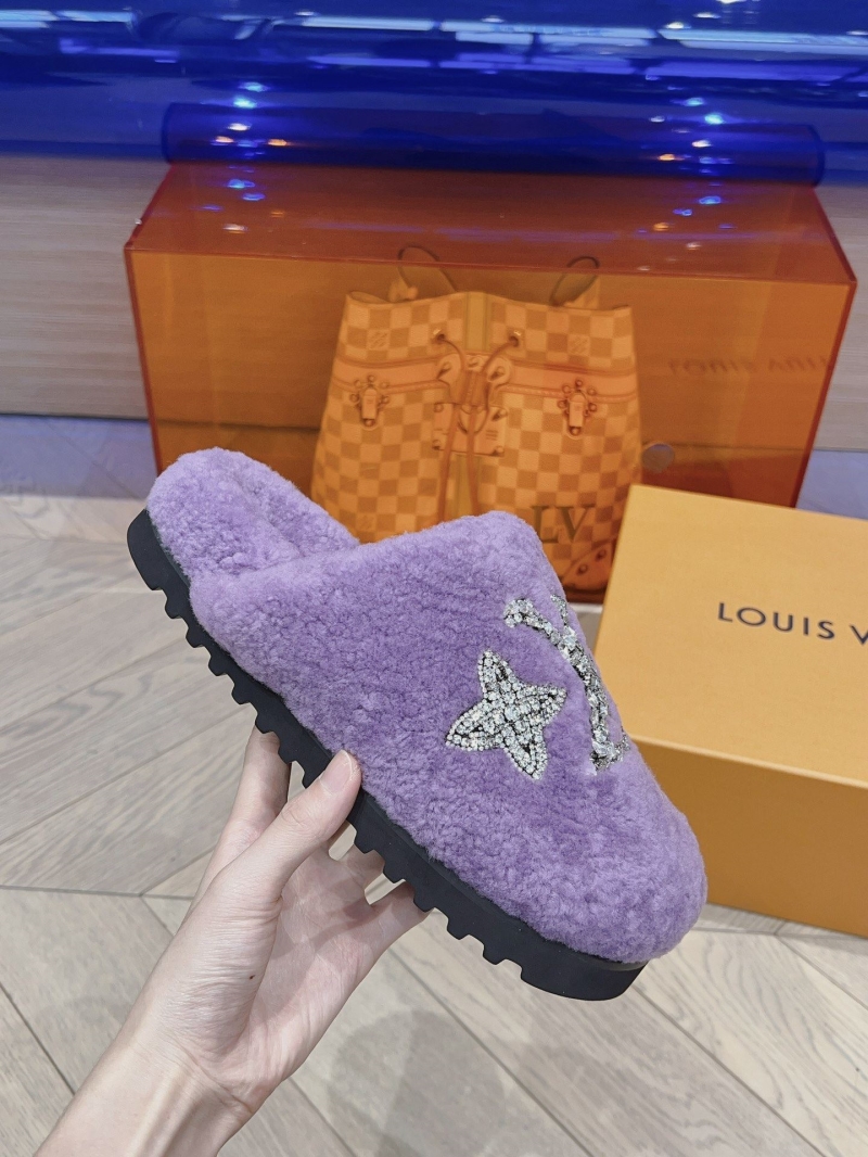 Louis Vuitton Slippers